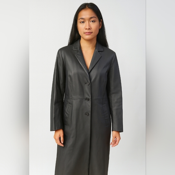 Vintage Newport News Easy Style Mobwife Geniune Leather Trench